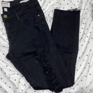 Frame Shredded Skinny Jeans